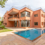 Villa moderne aux volumes généreux