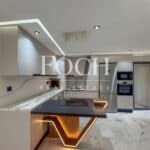 Appartement contemporain avec piscine en rooftop à Guéliz