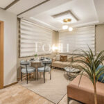 Neuf, Central, Moderne